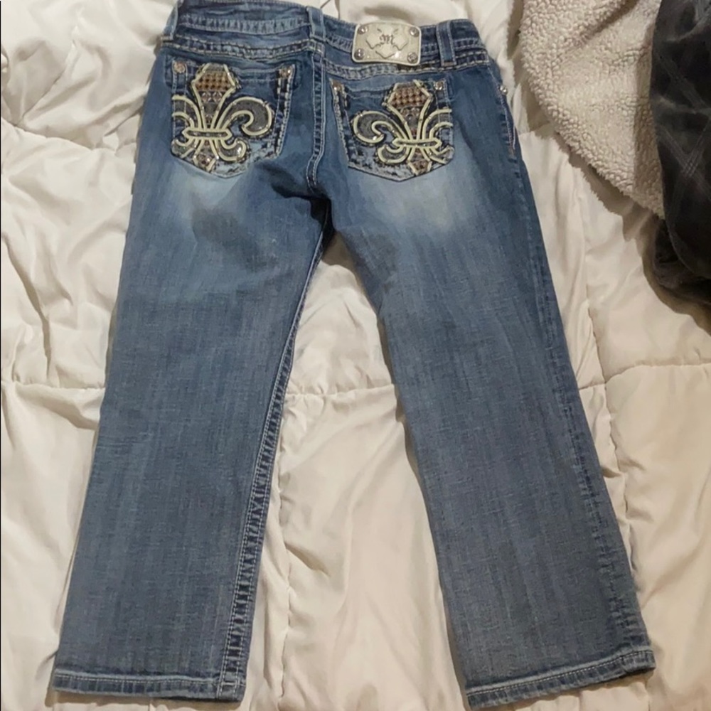 Miss me jeans. Capri length